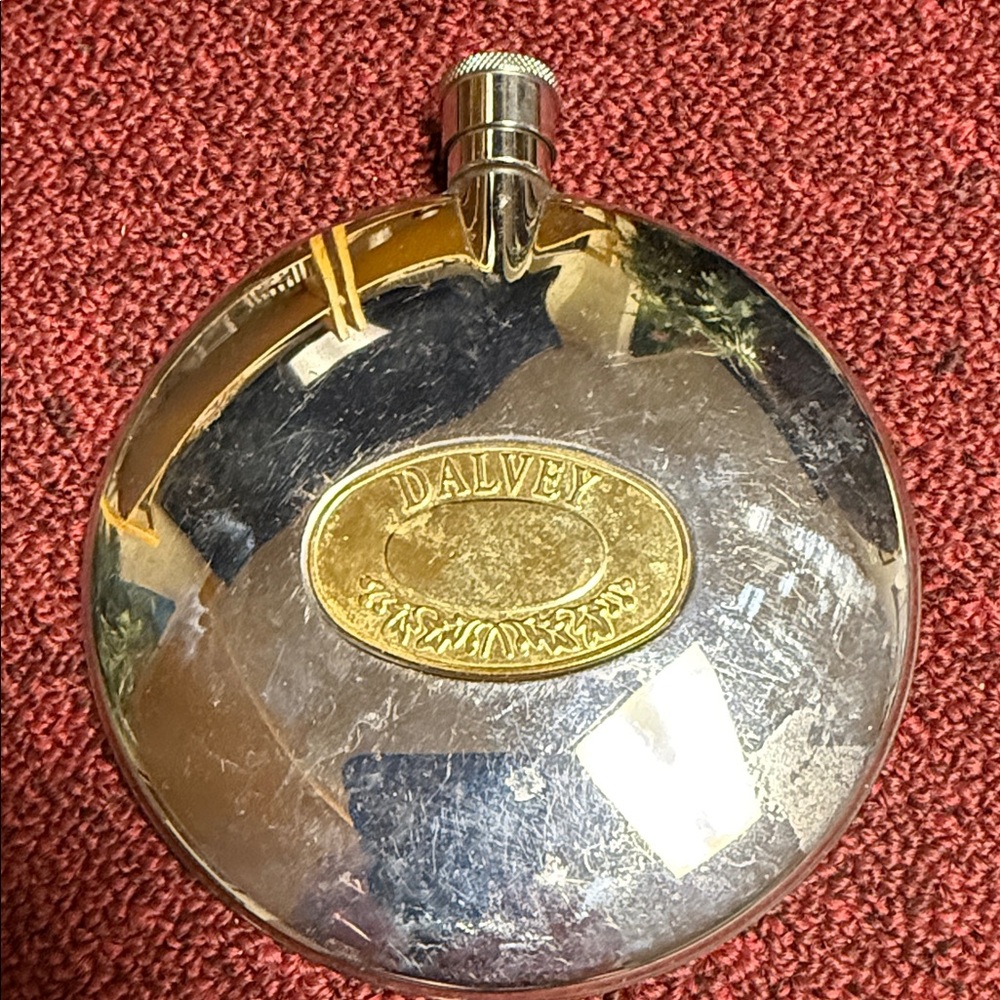 Round Stainless Hip Flask with Gold Accent - Silver/Gold